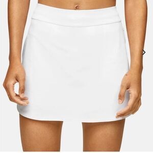 Outdoor Voices the exercise 3" skort w/Pockets white Tennis Workout- Size Medium